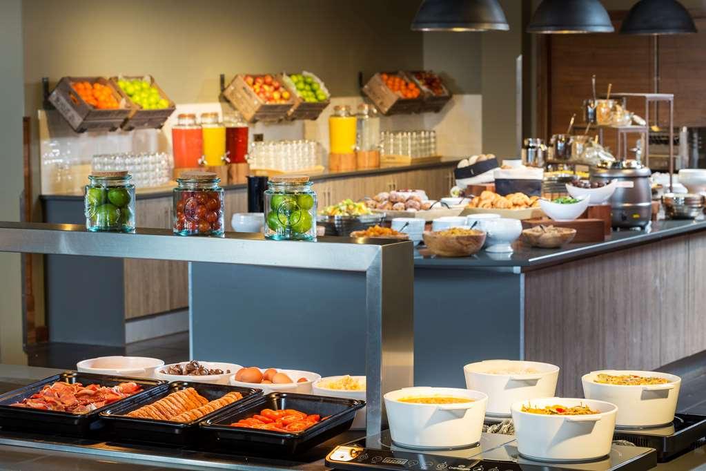 Radisson Red Hotel London Heathrow Exteriér fotografie