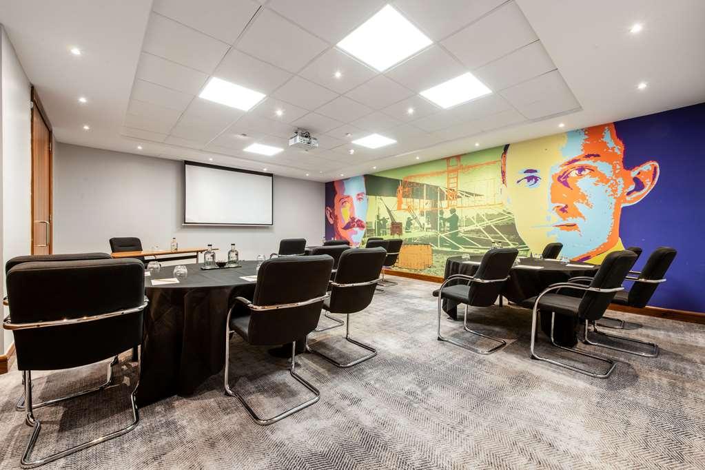 Radisson Red Hotel London Heathrow Zařízení fotografie